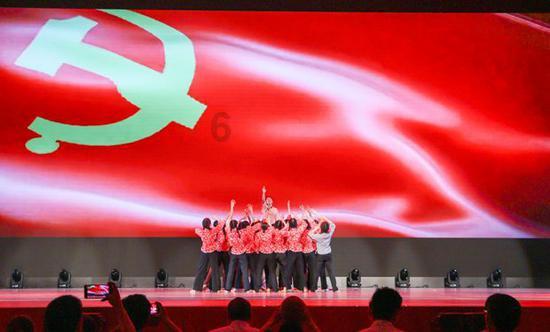 罚罪：赵鹏程之死，说明了他对待血缘亲情的两重性，为什么这么说